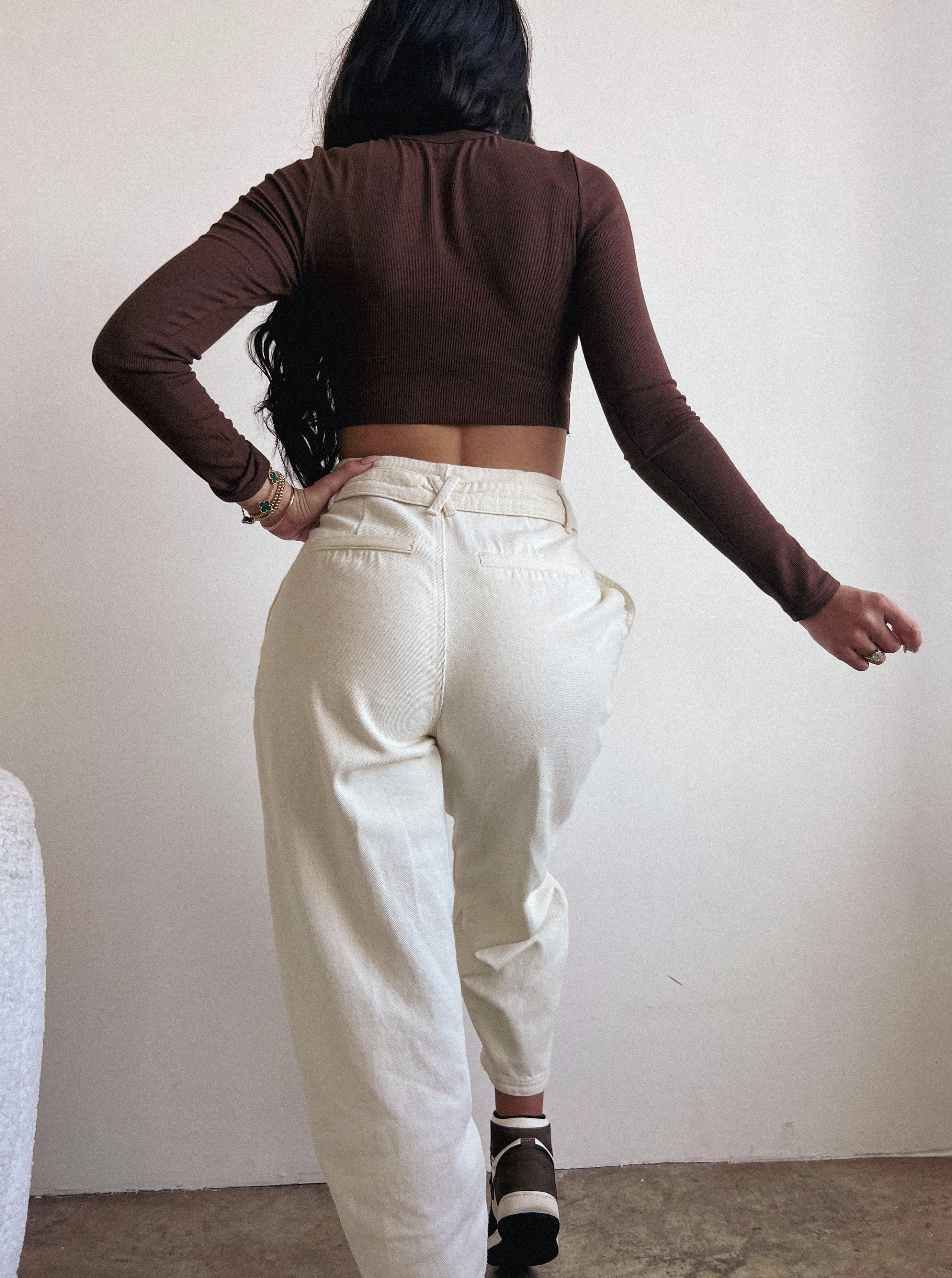 "IVORY" Slouch Jeans